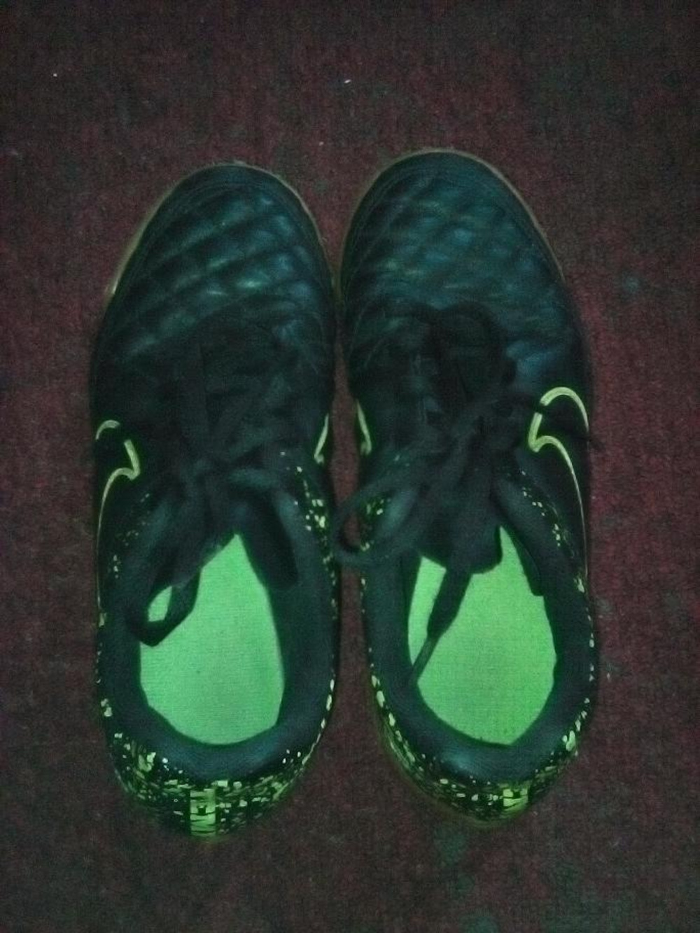 Nike Tiempo Turf Soccer Shoes Black Green Gum Sole
